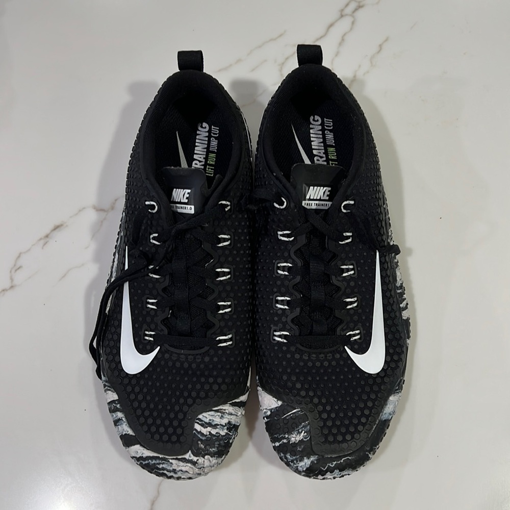 Men’s shoes used once